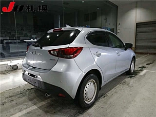 MAZDA DEMIO 2019