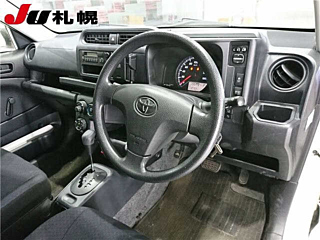 TOYOTA PROBOX 2018