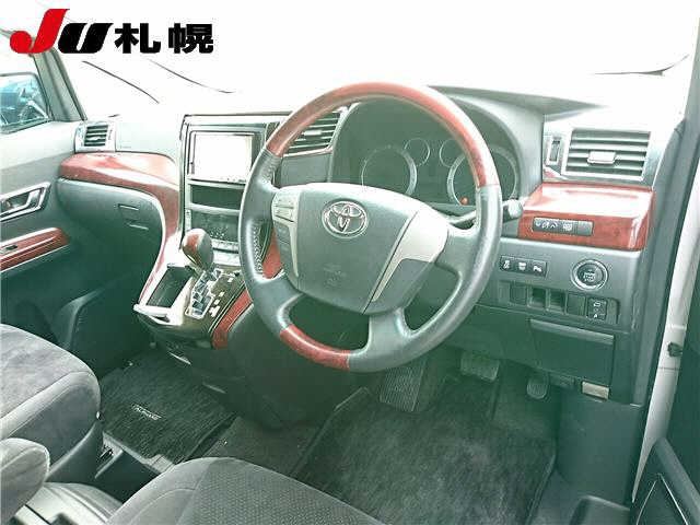 TOYOTA ALPHARD 2008