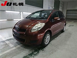 TOYOTA VITZ 2010