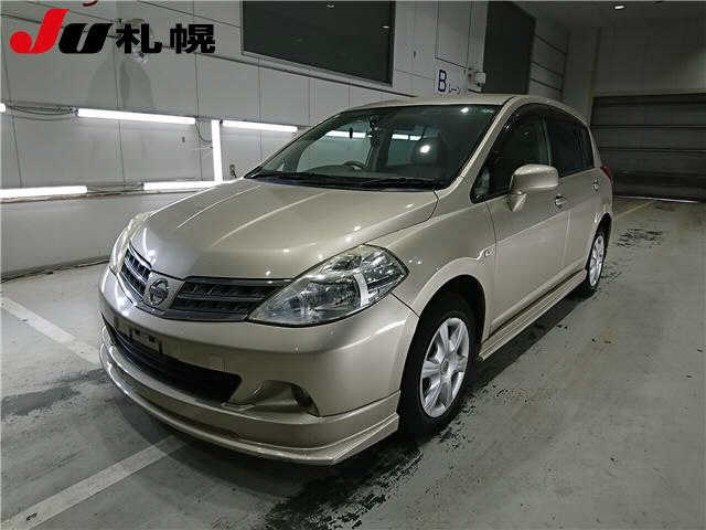 NISSAN TIIDA 2009