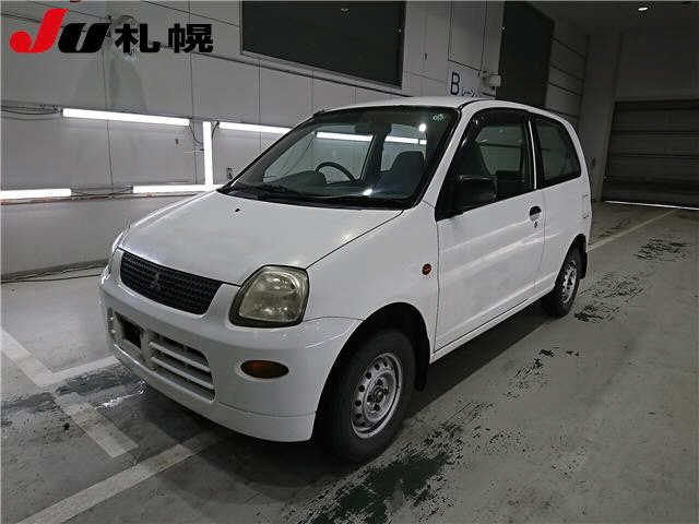 MITSUBISHI MINICA 2010