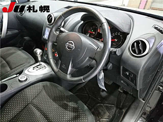 NISSAN DUALIS 2008