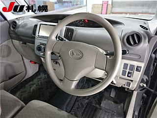 DAIHATSU TANTO 2012