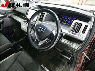 HONDA STEP WAGON 2013