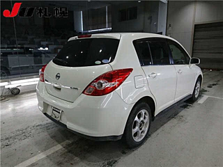 NISSAN TIIDA 2008