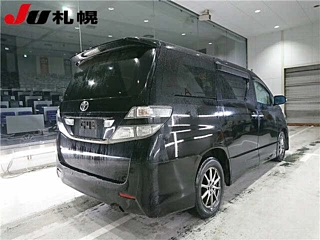 TOYOTA VELLFIRE 2008