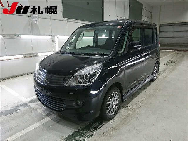 MITSUBISHI DELICA D2 2012