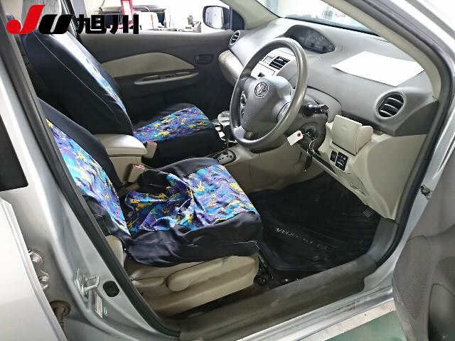 TOYOTA BELTA 2010