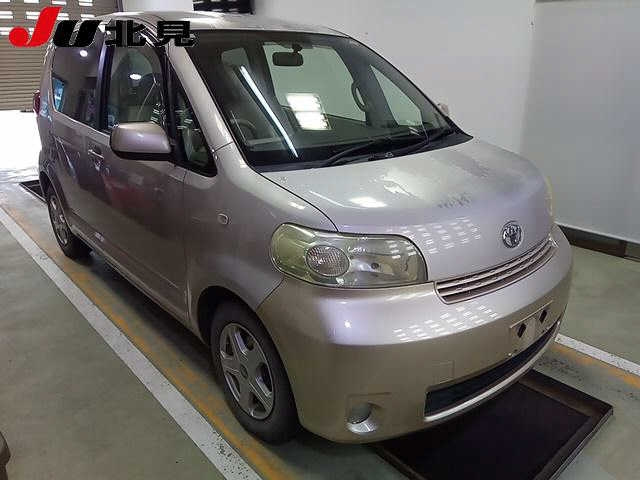 TOYOTA PORTE 2008