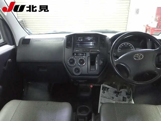 TOYOTA LITE ACE VAN 2011