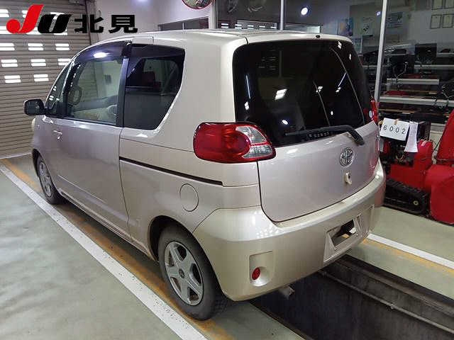 TOYOTA PORTE 2008