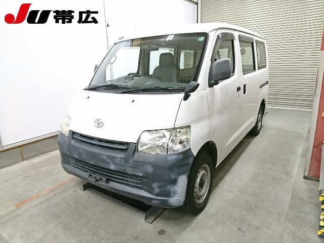TOYOTA LITE ACE VAN 2011