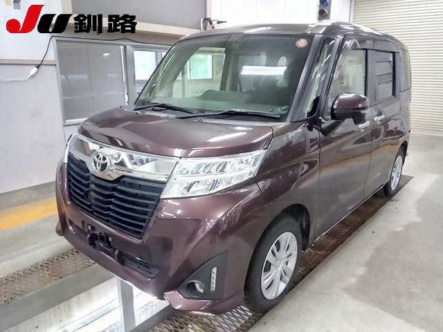 TOYOTA ROOMY 2016
