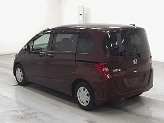 HONDA FREED 2010