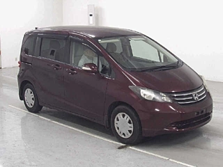 HONDA FREED 2010