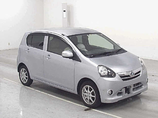 DAIHATSU MIRA E S 2012