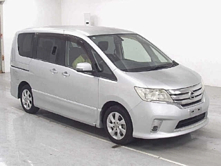 NISSAN SERENA 2011