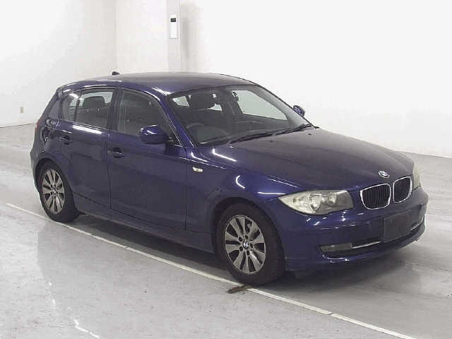 BMW 1 SERIES 2010