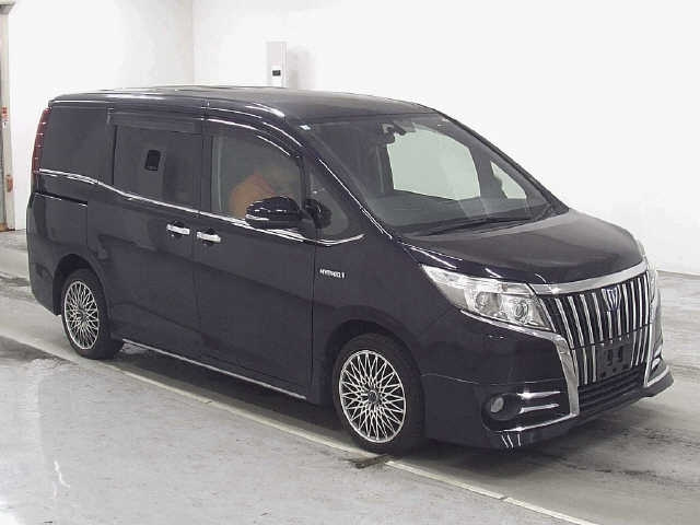 TOYOTA ESQUIRE 2014