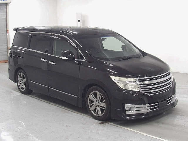 NISSAN ELGRAND 2011