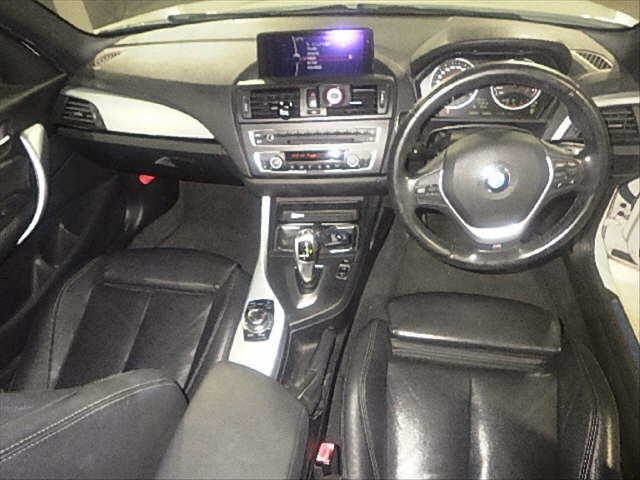 BMW 1 SERIES 2012