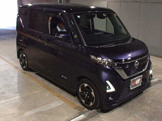 NISSAN ROOX 2021