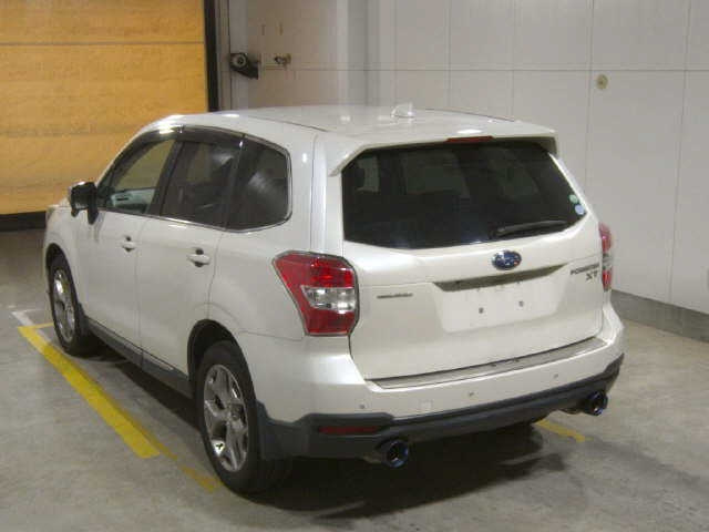 SUBARU FORESTER 2014