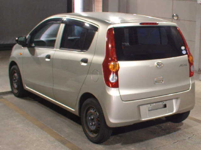 DAIHATSU MIRA 2012
