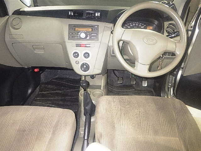 DAIHATSU MIRA 2012