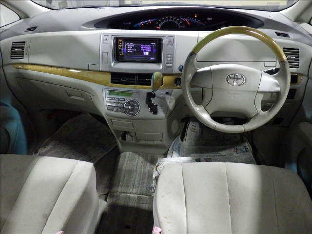 TOYOTA ESTIMA 2008
