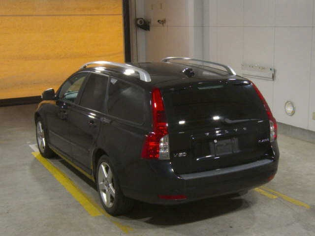 VOLVO V50 2012