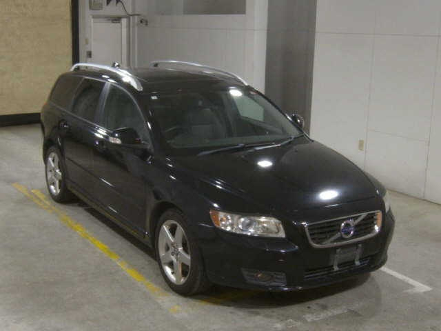 VOLVO V50 2012