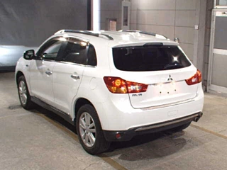 MITSUBISHI RVR 2014