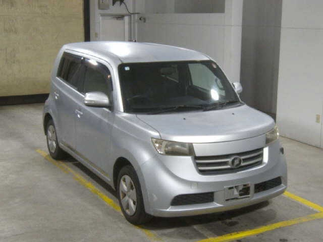 TOYOTA BB 2008
