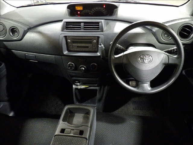 TOYOTA BB 2008