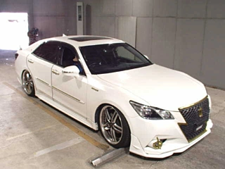 TOYOTA CROWN 2014