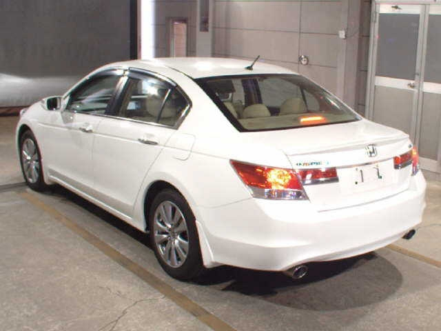 HONDA INSPIRE 2011
