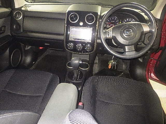 MAZDA VERISA 2012