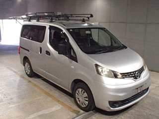 NISSAN NV200 2015