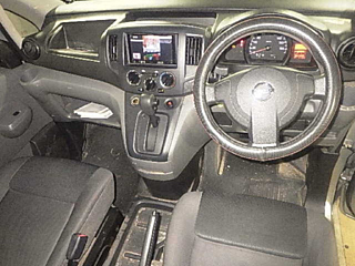 NISSAN NV200 2015