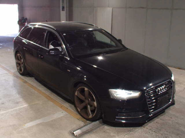 AUDI A4 2014