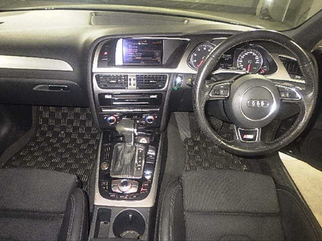 AUDI A4 2014