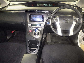 TOYOTA PRIUS 2012