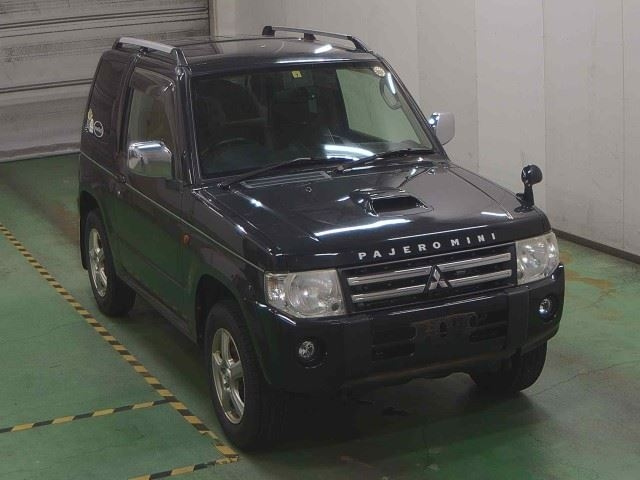 MITSUBISHI PAJERO MINI 2012