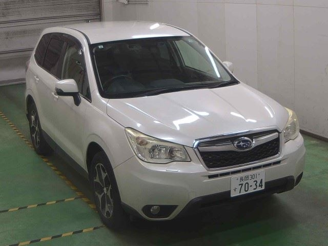 SUBARU FORESTER 2013