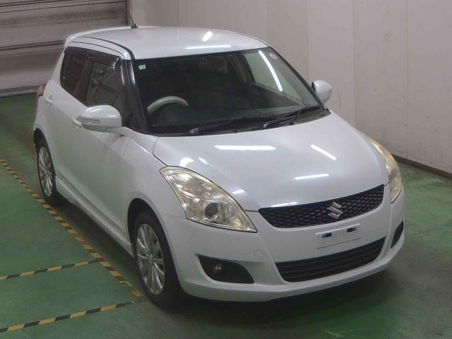 SUZUKI SWIFT 2012