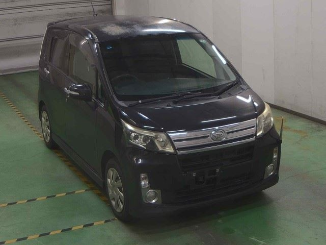 DAIHATSU MOVE 2013