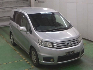 HONDA FREED 2012