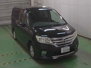 NISSAN SERENA 2011